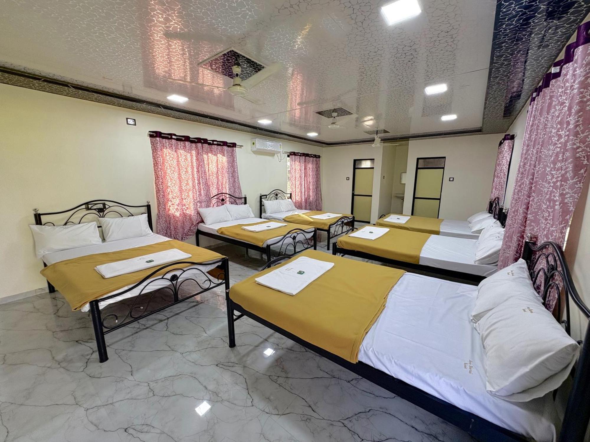Deep Bhavani Resort Karjat Εξωτερικό φωτογραφία