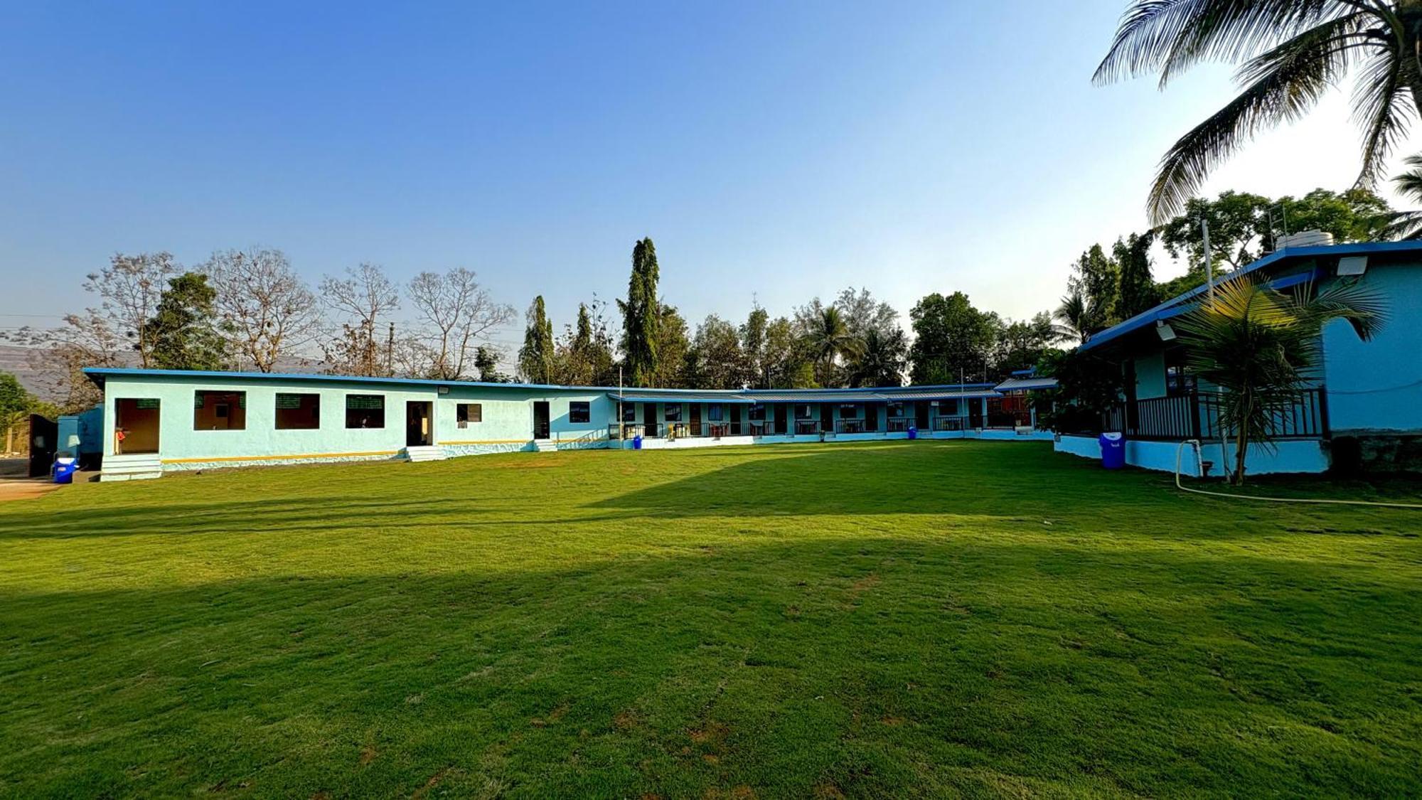 Deep Bhavani Resort Karjat Εξωτερικό φωτογραφία
