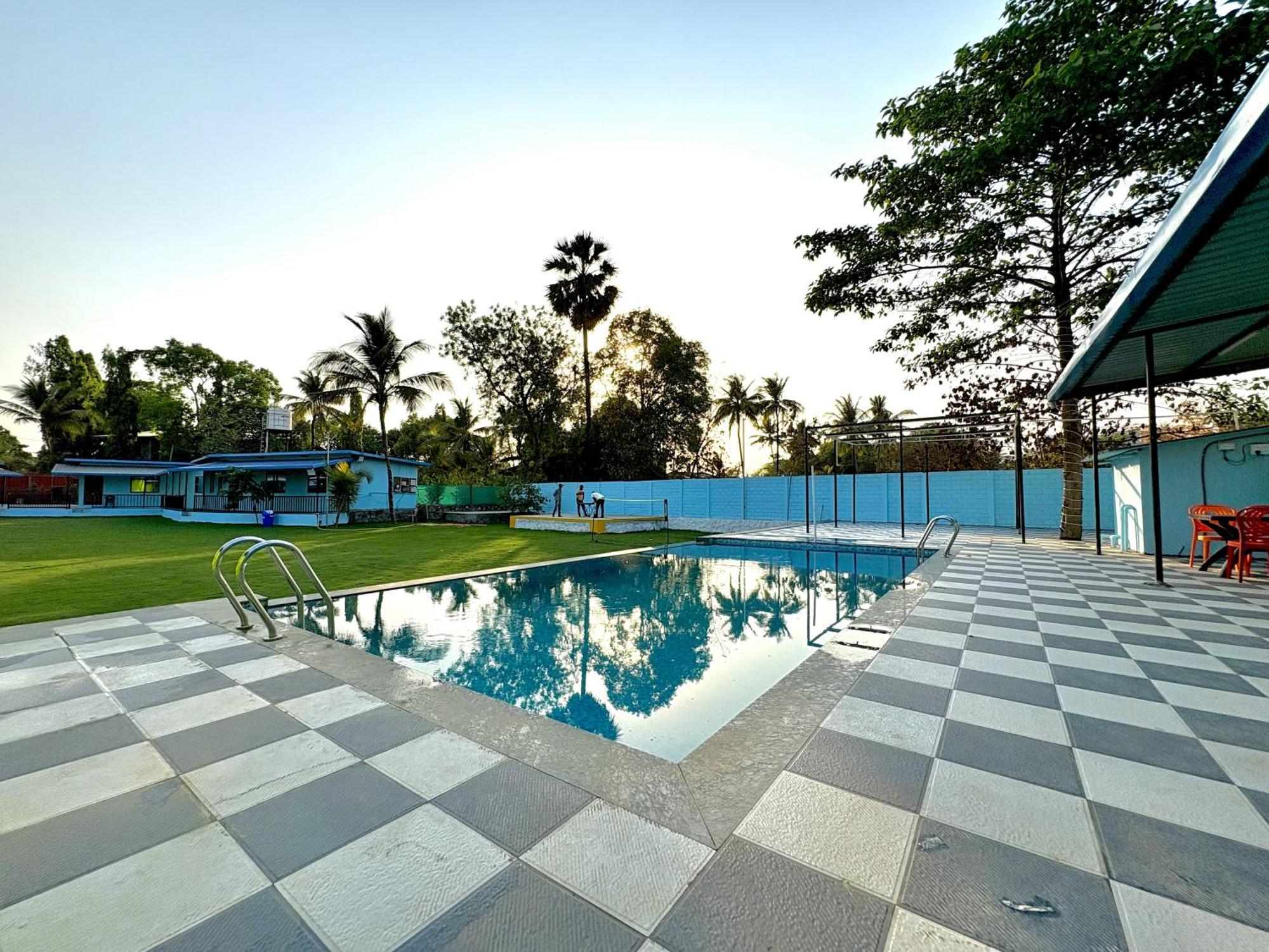 Deep Bhavani Resort Karjat Εξωτερικό φωτογραφία